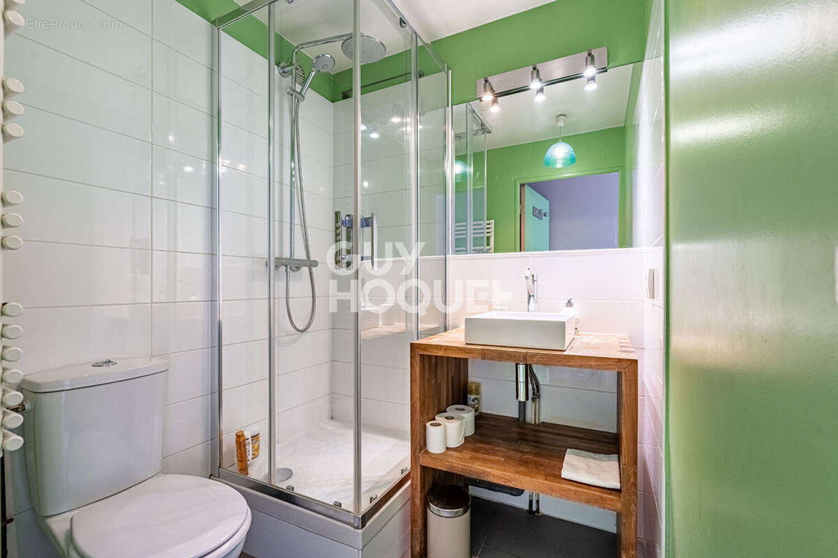 Appartement à SURESNES