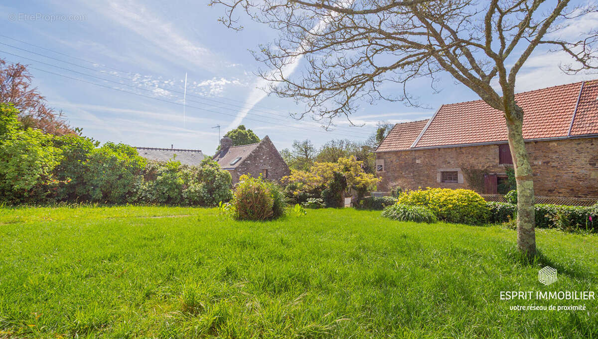 Maison à CLOHARS-CARNOET