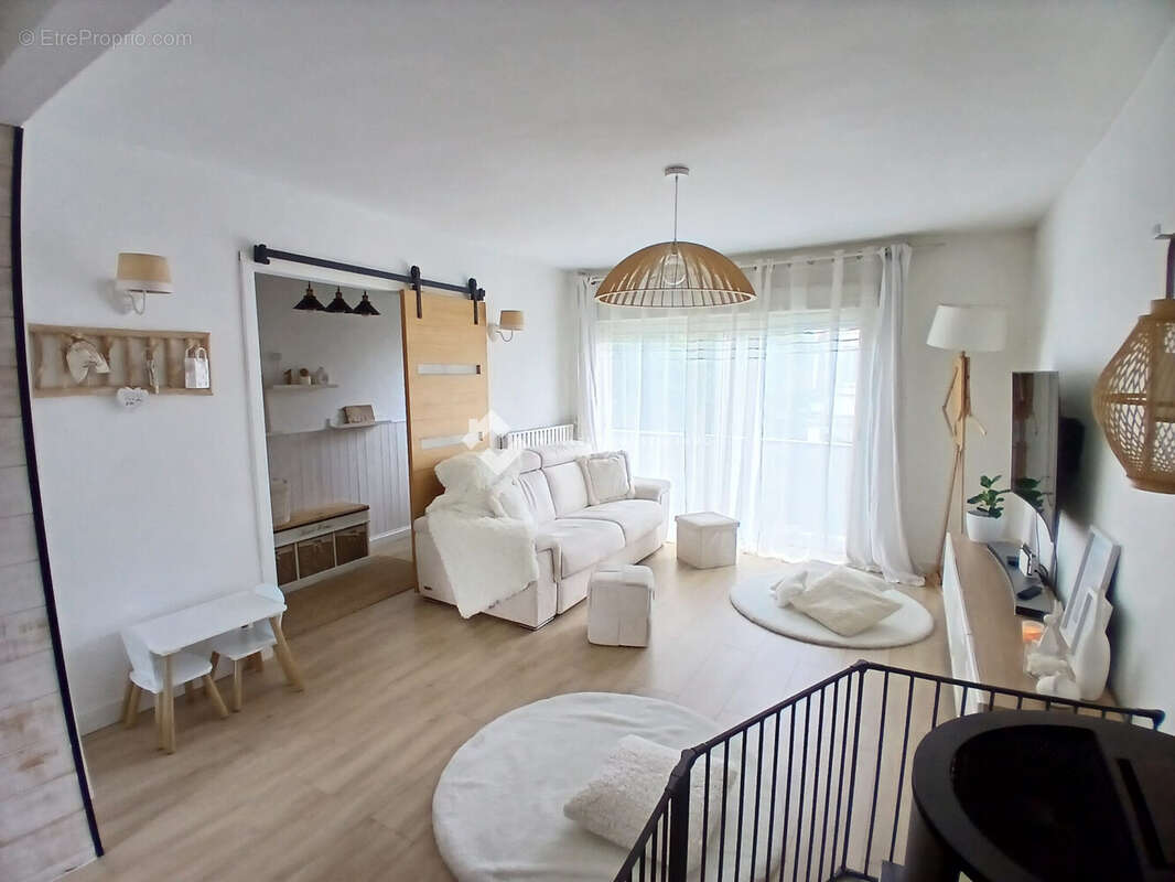 Maison 100 m² à Chelles  - photo 3