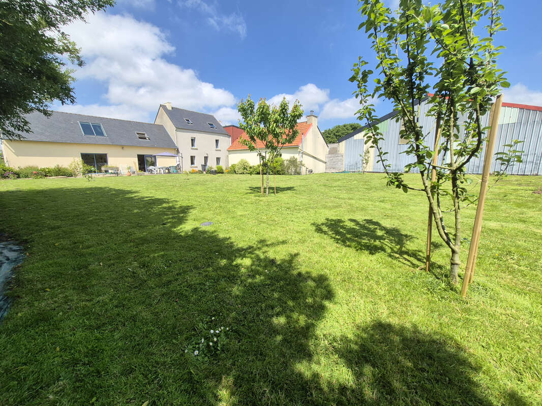 Maison à SAINT-MEEN