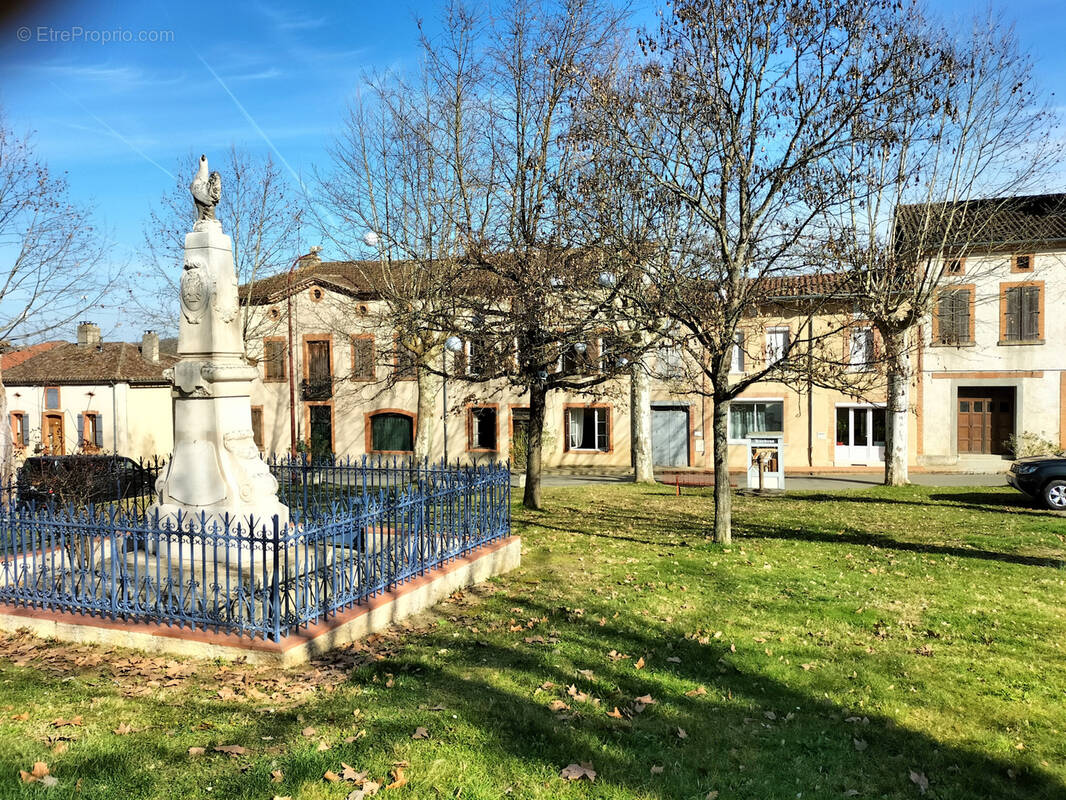 Maison à VILLEFRANCHE