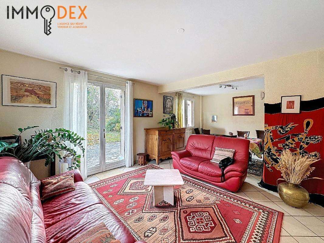 Maison à SAINT-BRICE-COURCELLES