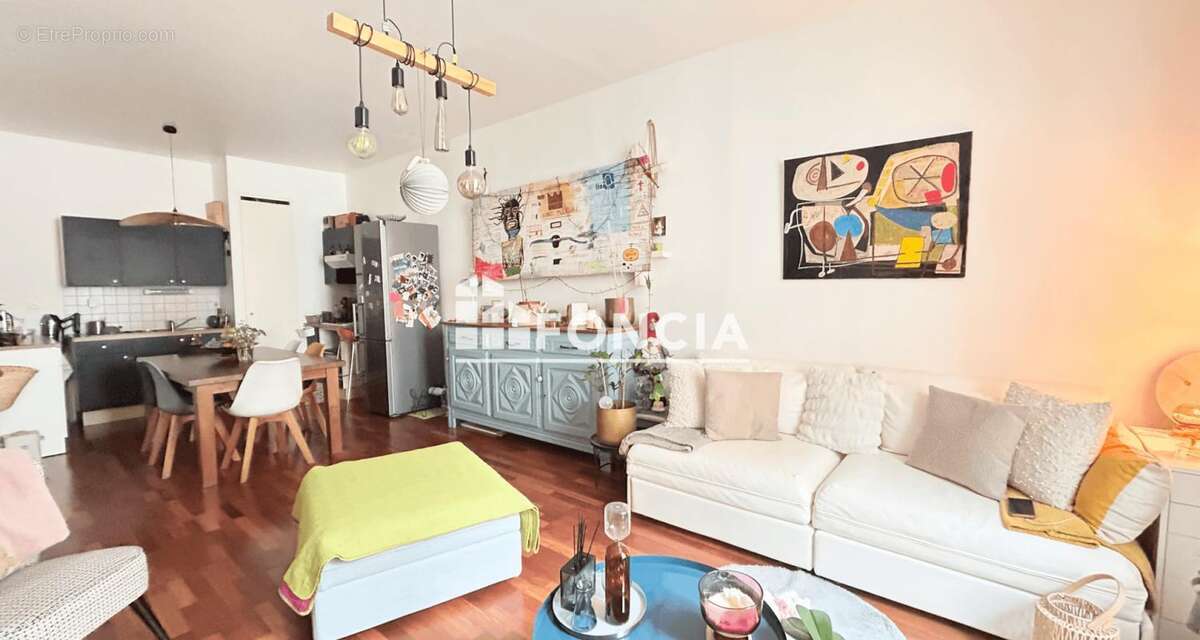 Appartement à BORDEAUX