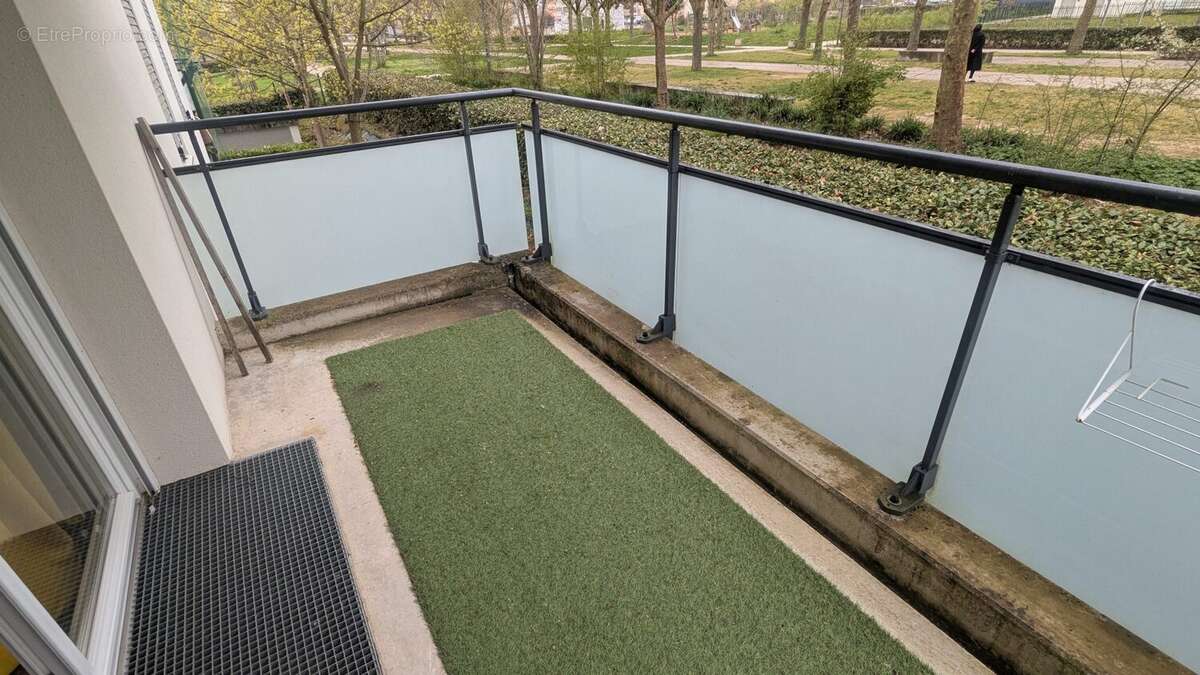 Appartement à CHENOVE