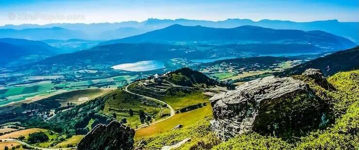 Appartement à SAINT-HONORE