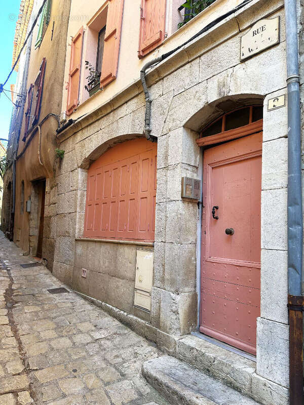 Appartement à CALLIAN