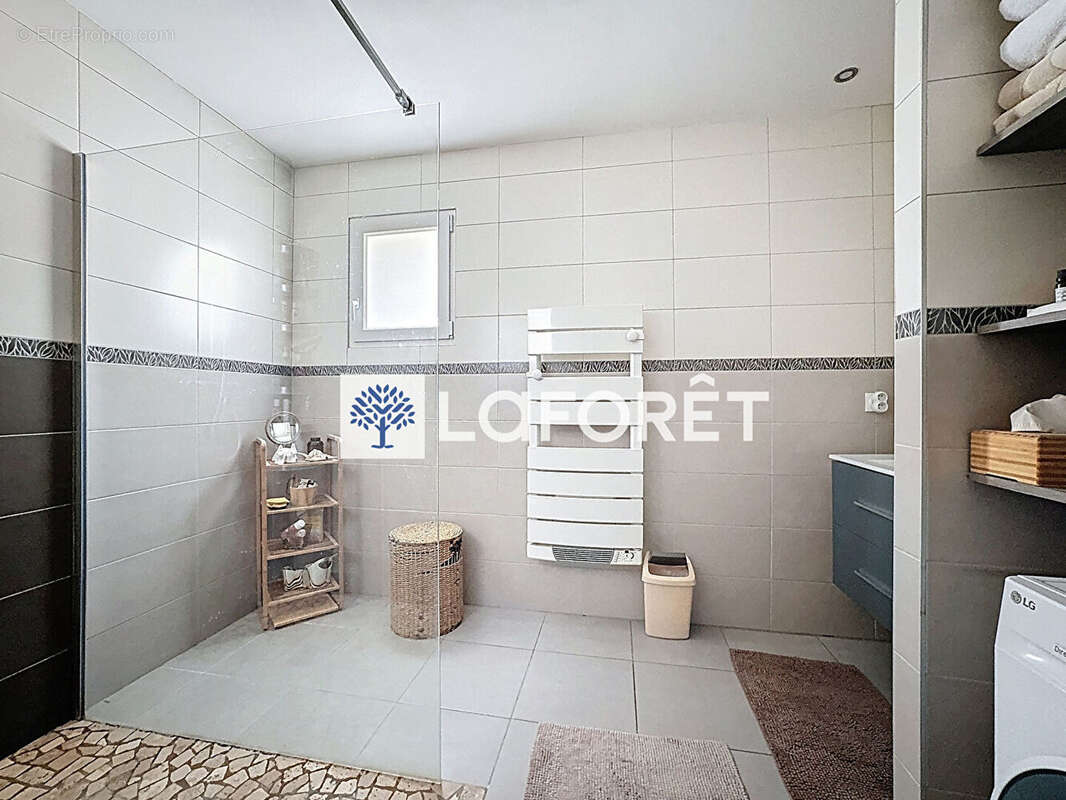 Maison Saint Maurice De Beynost 3 pièces 77.50 m2 - 169m² terrain - garage - photo 10
