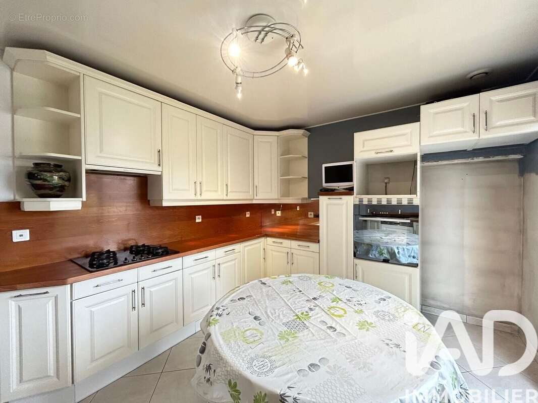 Photo 2 - Maison à BONDY