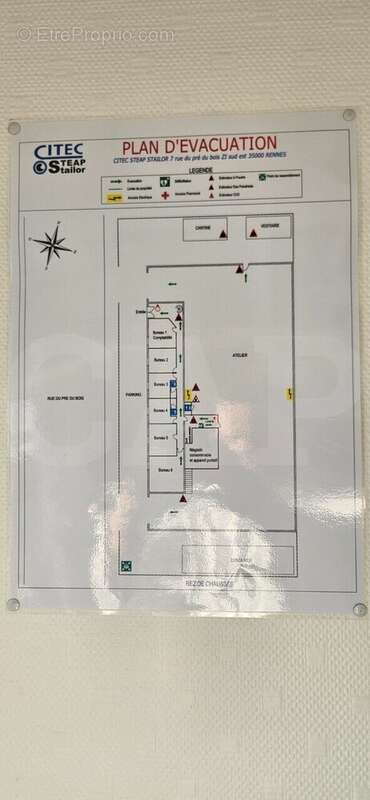 1006 m² à Rennes  - photo 2