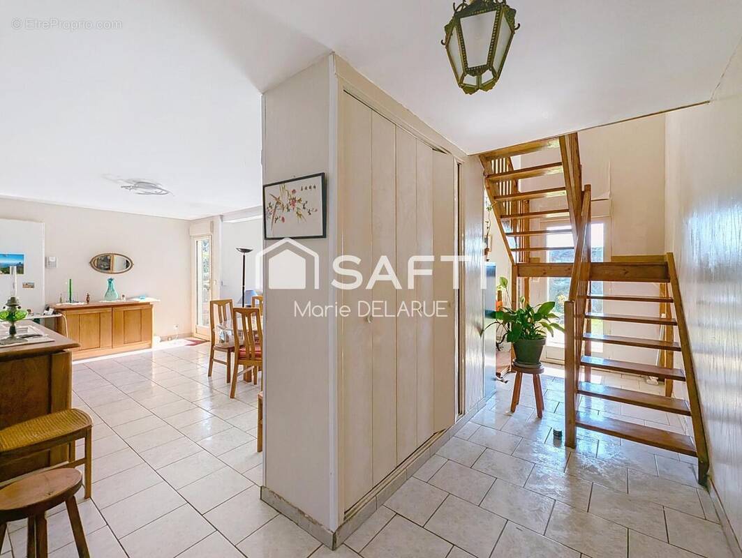 Photo 1 - Maison à VILLERS-COTTERETS