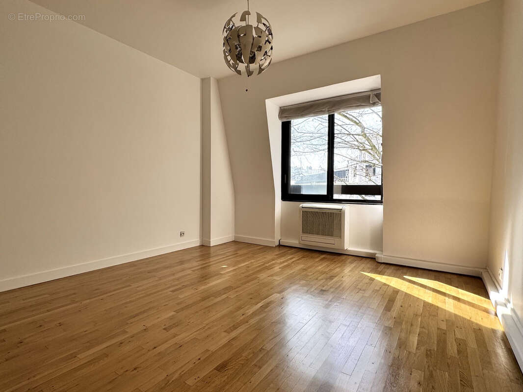 Appartement à LYON-6E