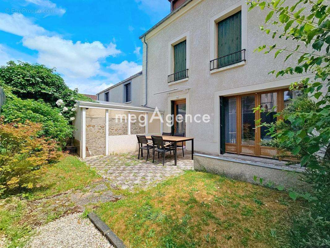 Maison familiale 4 chambres 135 m² caves et jardin - photo 2