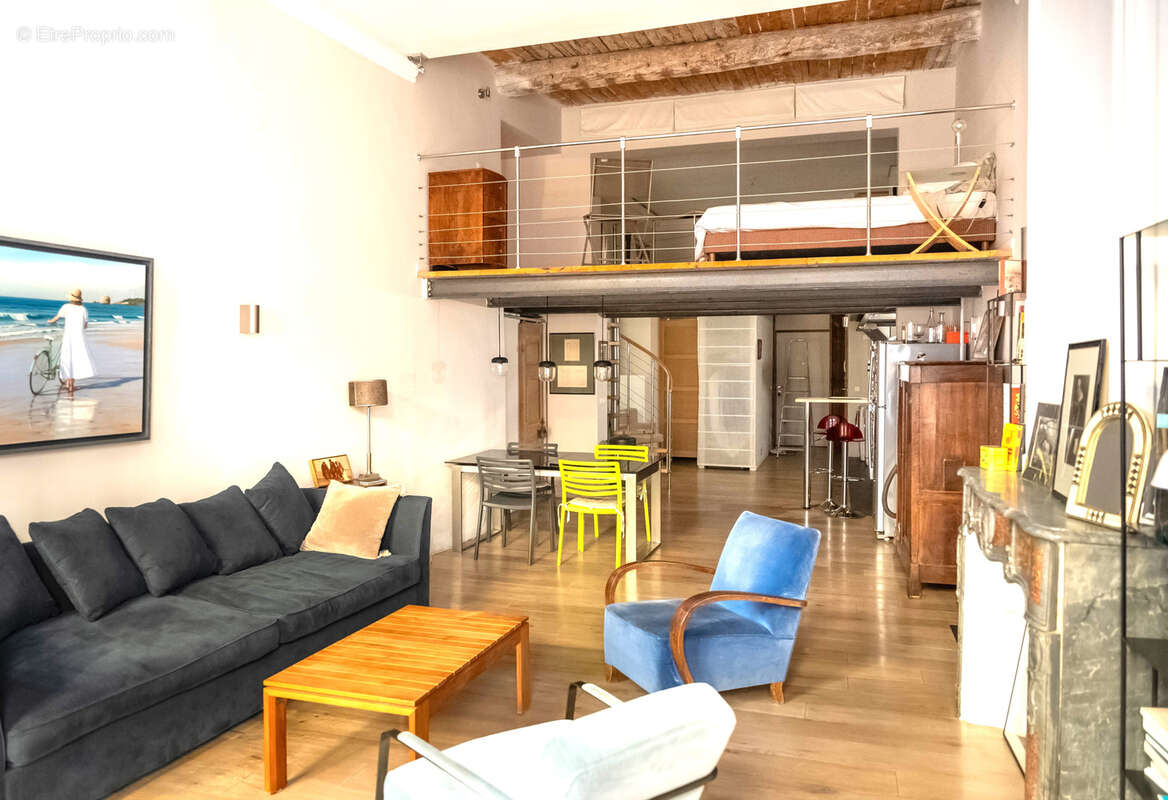 Appartement à AIX-EN-PROVENCE