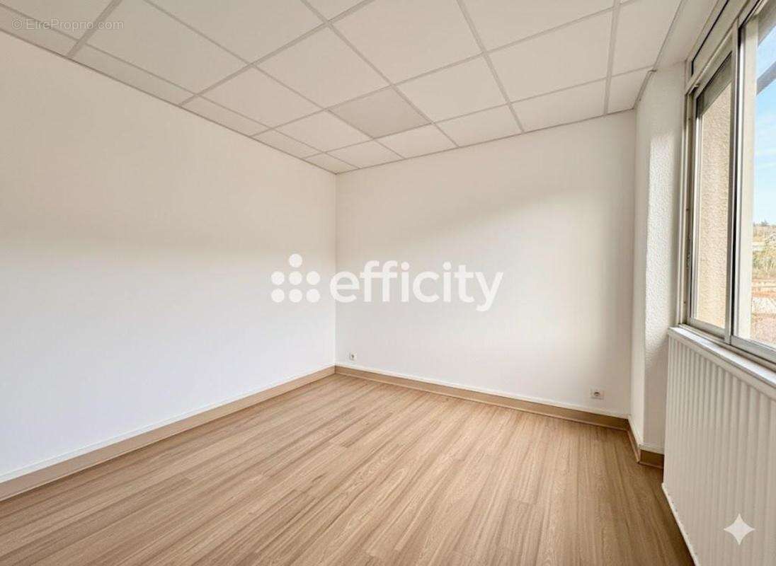 Appartement à THIERS