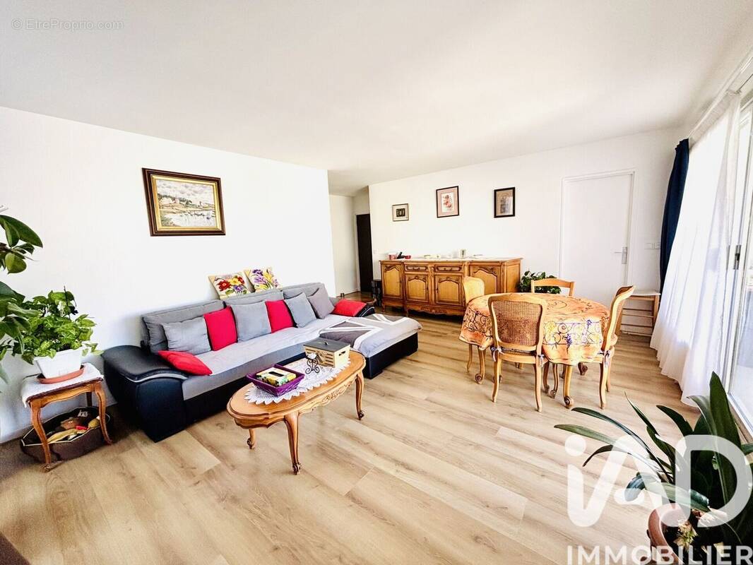 Photo 1 - Appartement à VELIZY-VILLACOUBLAY