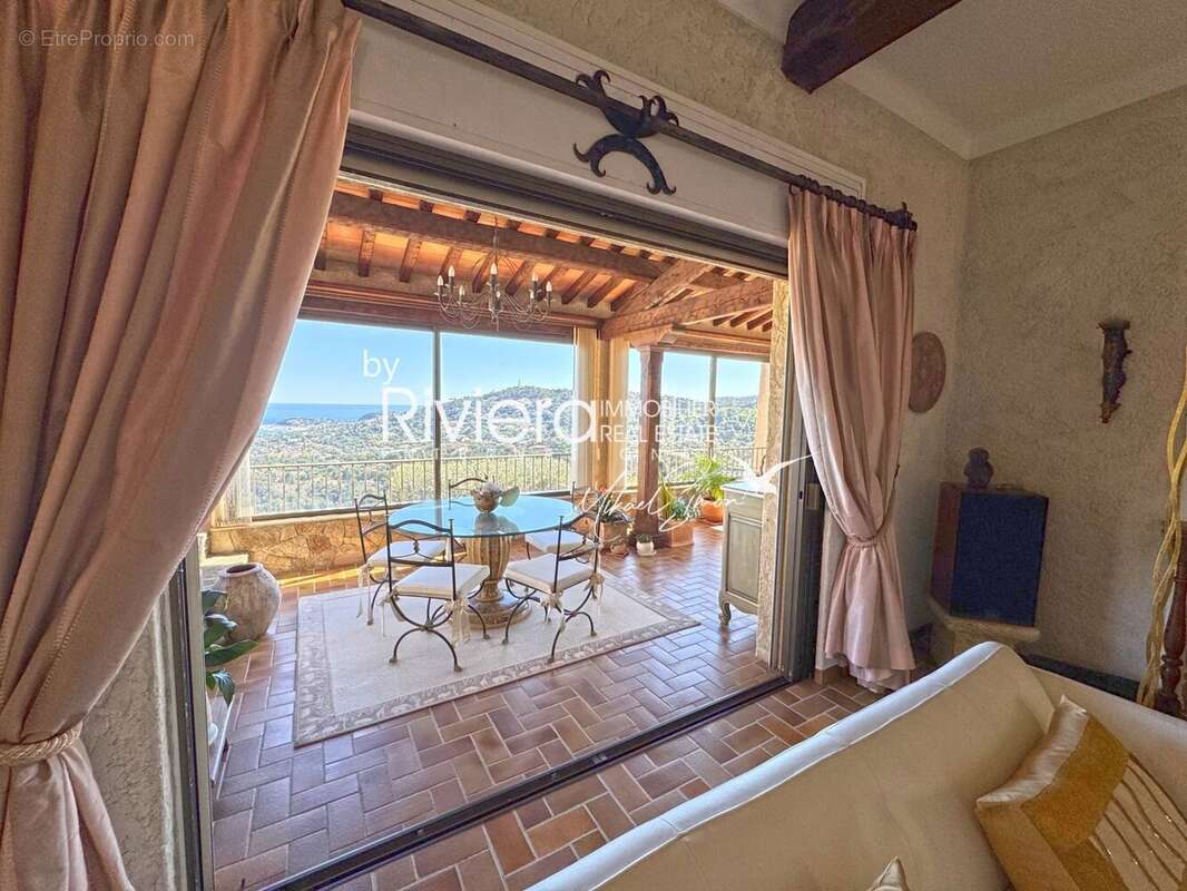 Maison à CAVALAIRE-SUR-MER