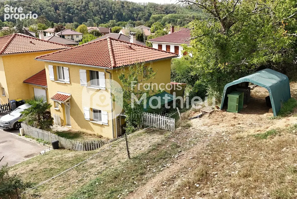 Dagneux - Maison T5 avec garage et terrain - photo 3