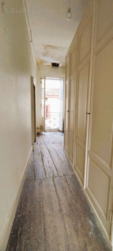 Maison à PORT-SAINTE-MARIE