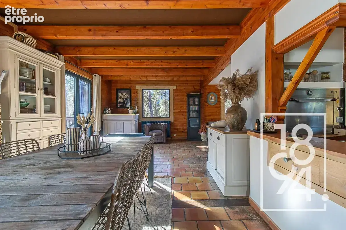 Chalet T12 à vendre Uvernet-Fours 04 (04400)  334 m²  Terrasses, Jardin  - photo 10