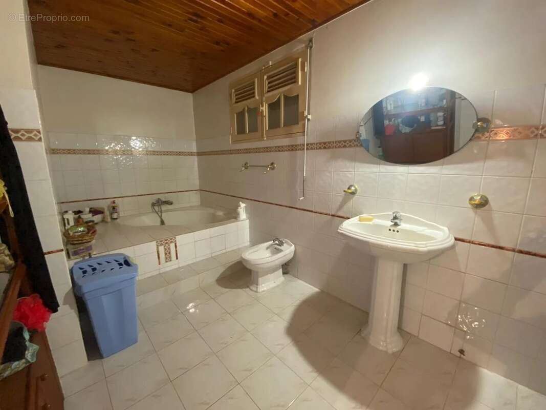 Maison à LE LAMENTIN