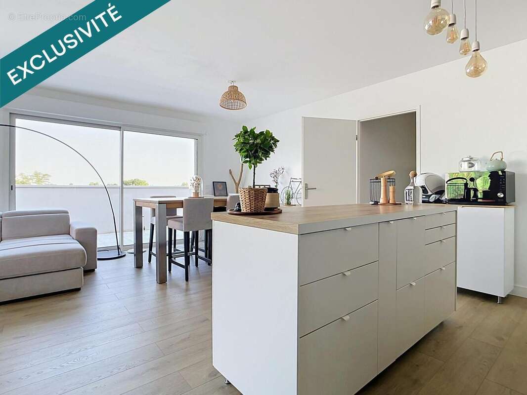 Photo 9 - Appartement à PAREMPUYRE