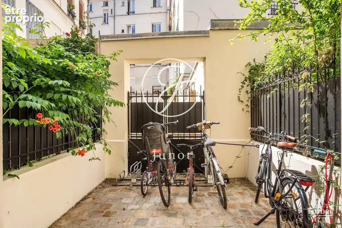 Paris 11e - FAIDHERBE-CHALIGNY - Duplex - 84,39m² Carrez - 122,20m² au sol - 3 chambres - Belle rénovation - Vues dégagées - Cal - photo 17