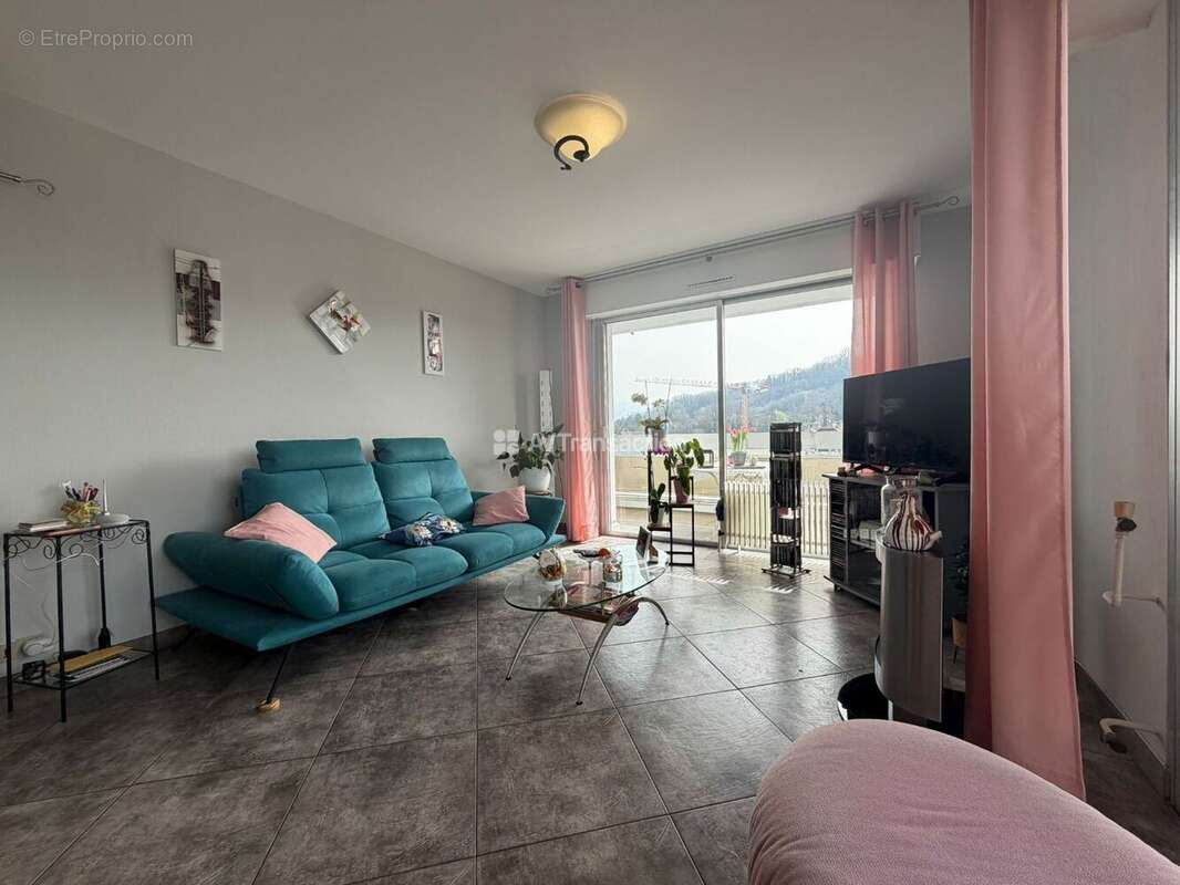 Appartement à ANNEMASSE