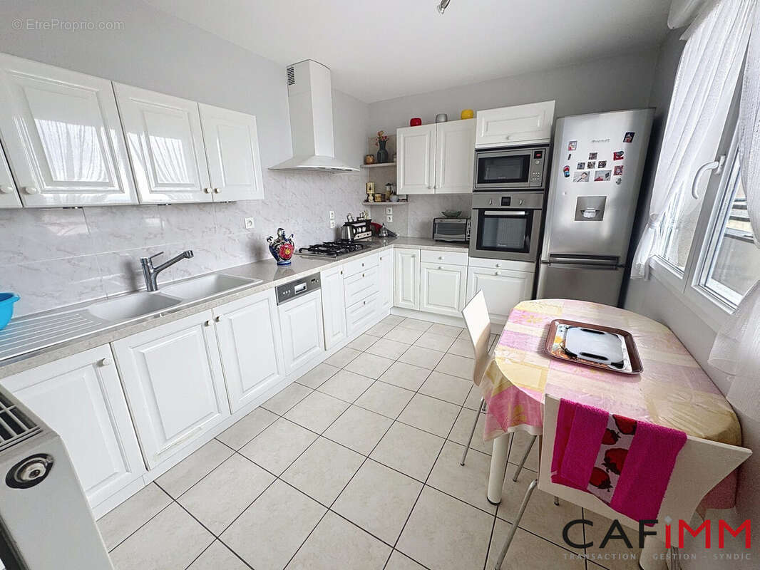 Appartement à VENISSIEUX