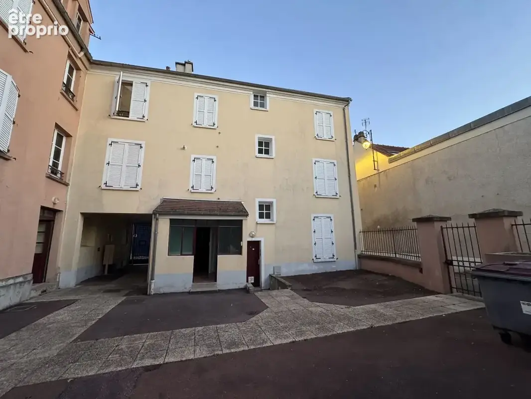 Photo Appartement à Saint-Leu-La-Foret au prix de 139 000€