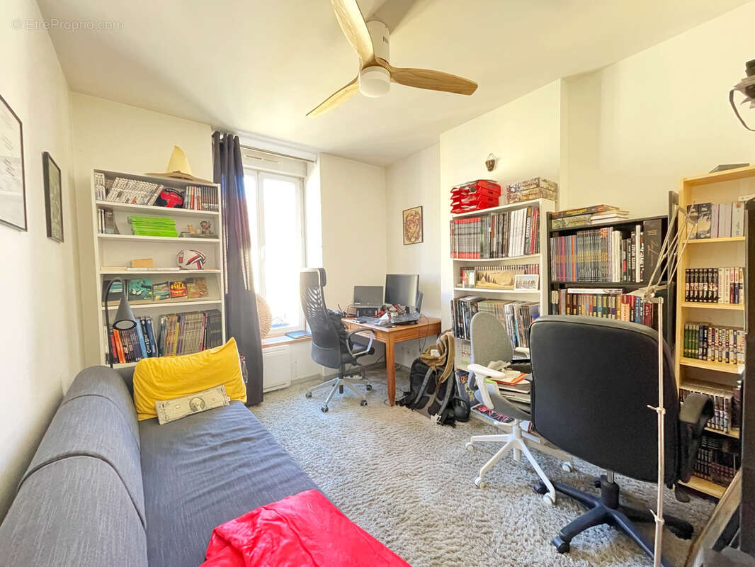 Appartement à OULLINS