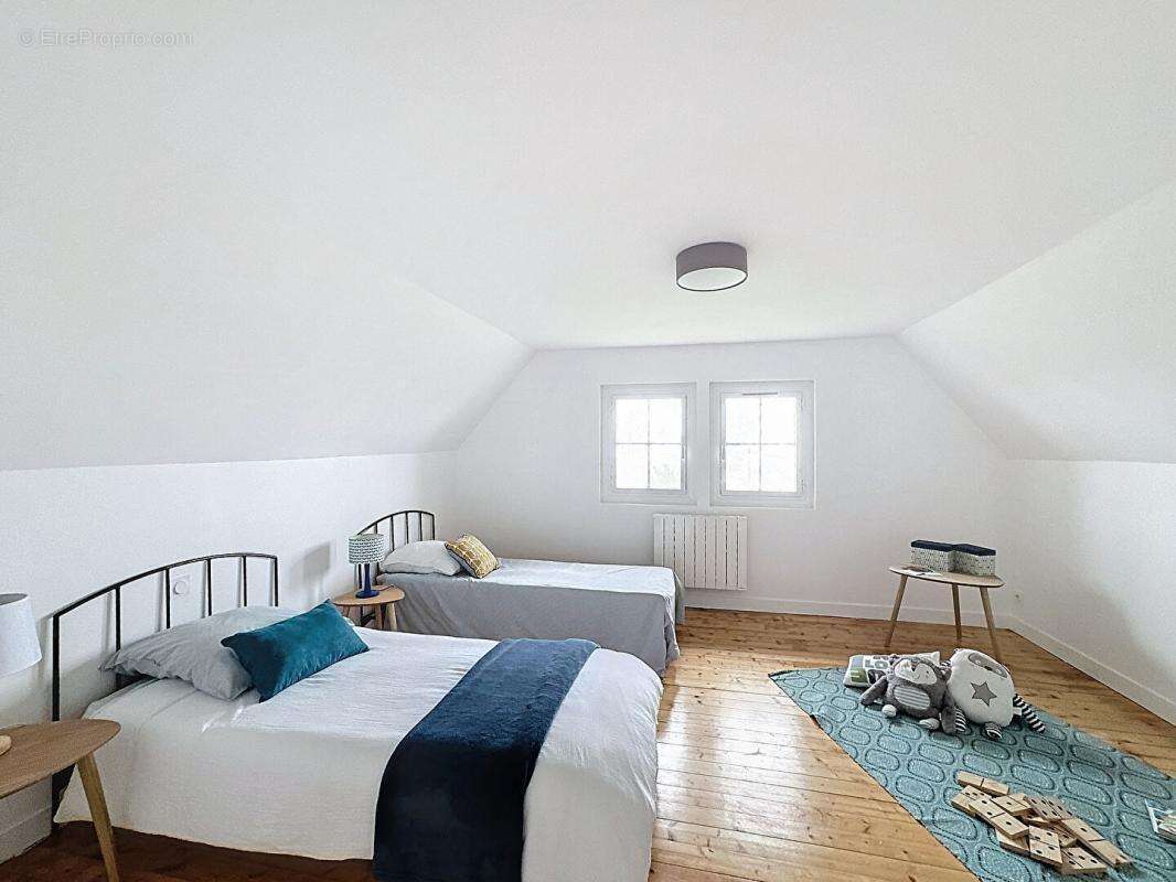 Maison à BOUSSY-SAINT-ANTOINE