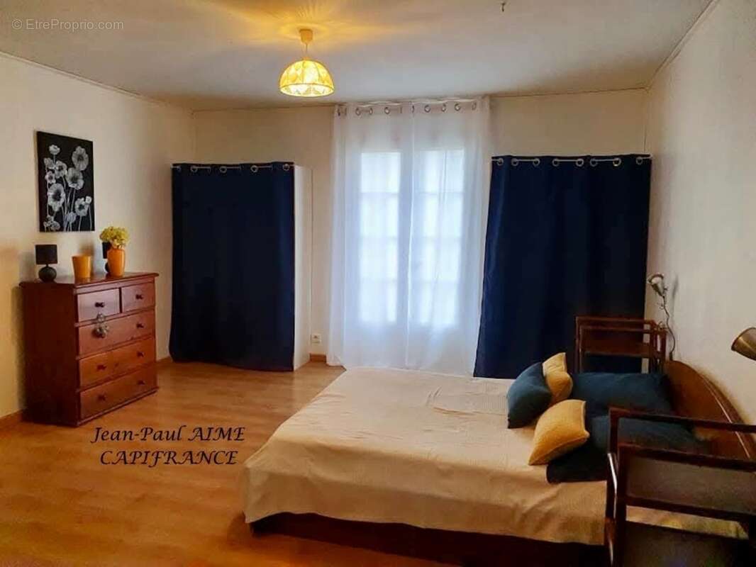 BARJAC – Une propriété de 210 m2 dont un appartement de 70 m2 avec panorama sur les Cévennes, à quelques pas du cœur du village - photo 14