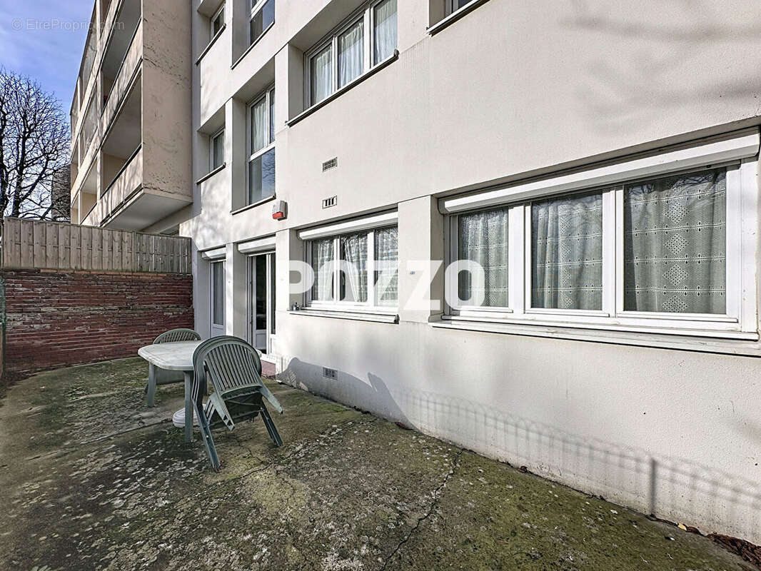 Appartement à HEROUVILLE-SAINT-CLAIR