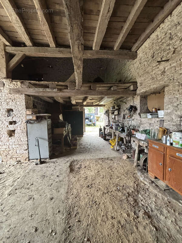 Maison à MONTLIOT-ET-COURCELLES