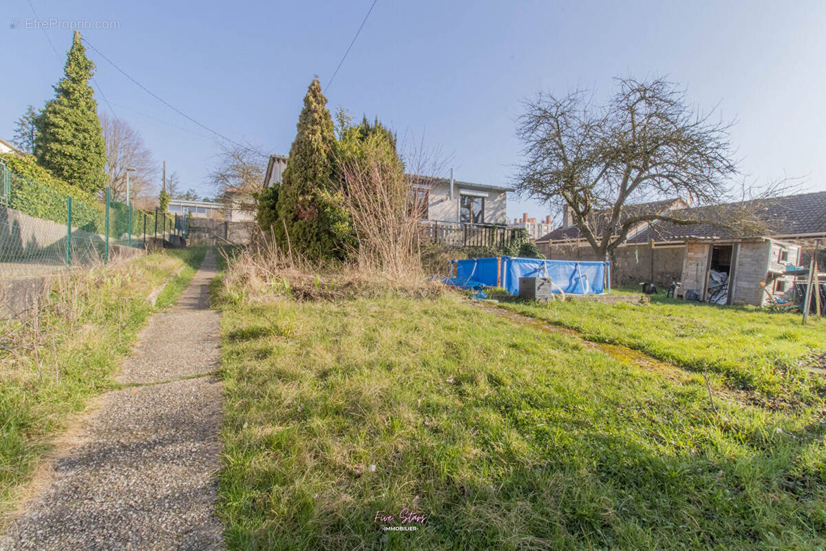 Maison à VARANGEVILLE