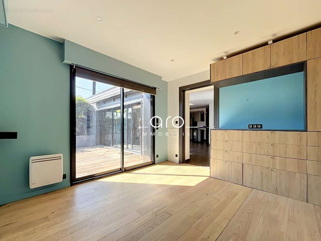 Maison 207 m² à Cysoing  - photo 6
