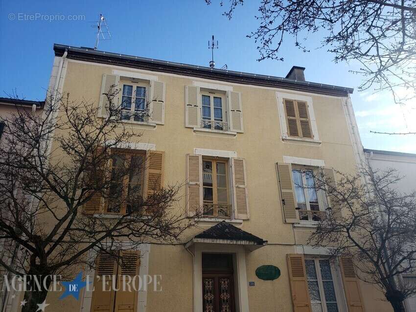 Appartement à VICHY