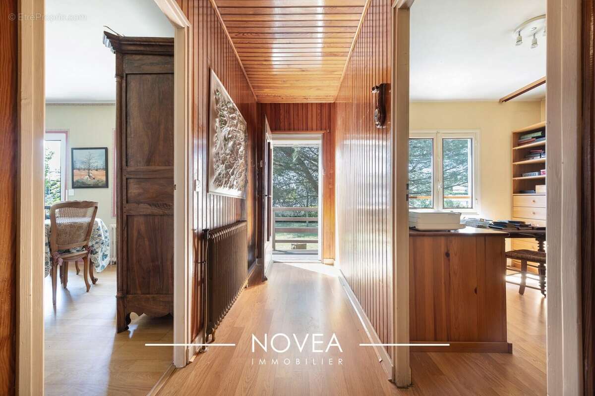 Maison à FRANCHEVILLE