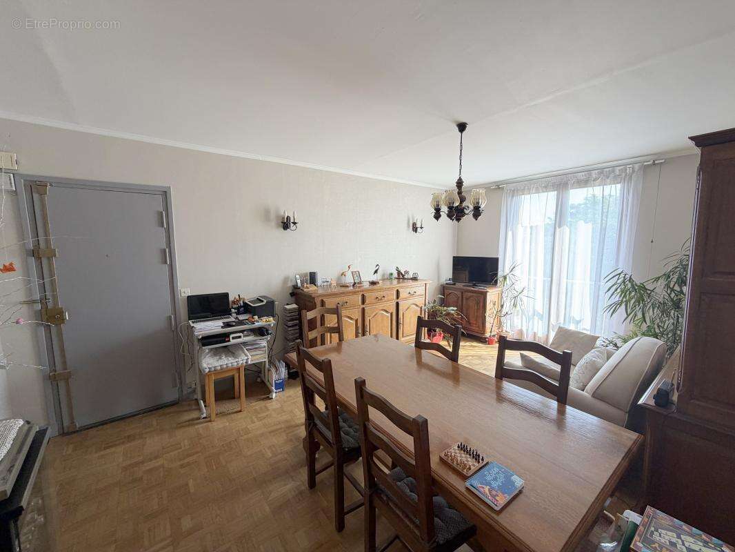 Appartement à BOBIGNY