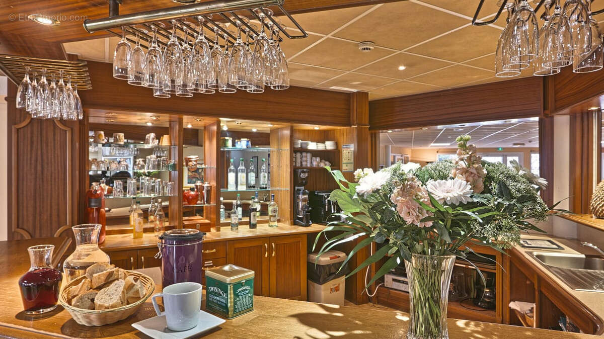 Appartement à VOUILLE