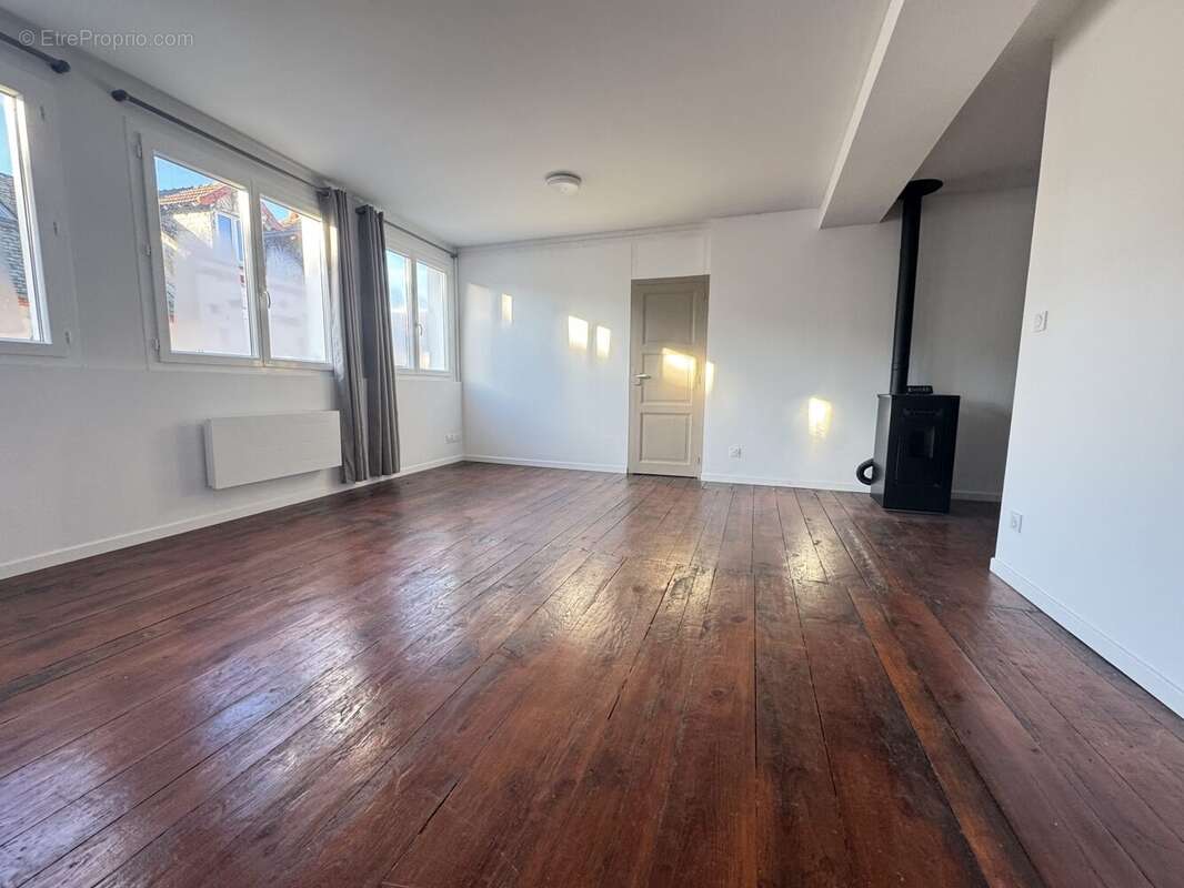 Appartement à MONTLUCON