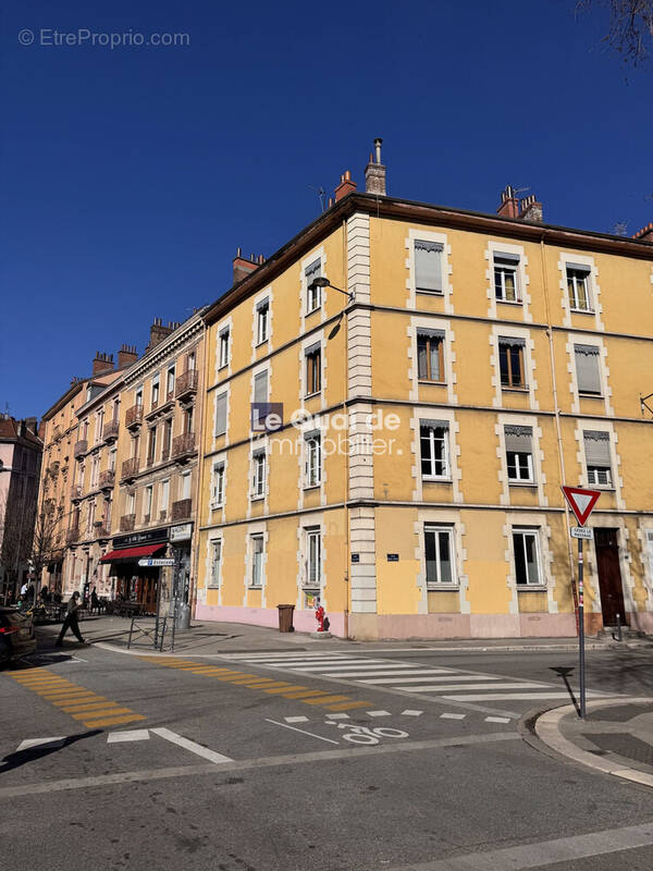 Appartement à GRENOBLE