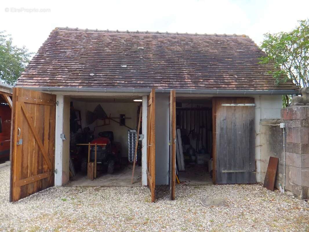 Maison à MERS-SUR-INDRE