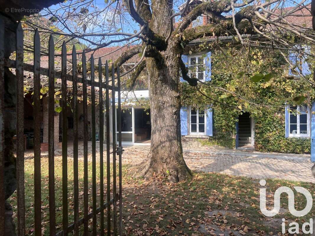 Photo 3 - Maison à CHAPAREILLAN