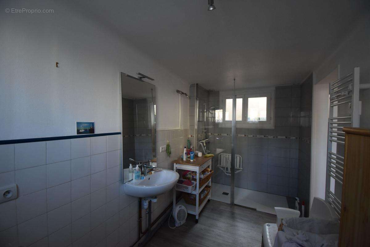 Maison à COSNE-COURS-SUR-LOIRE