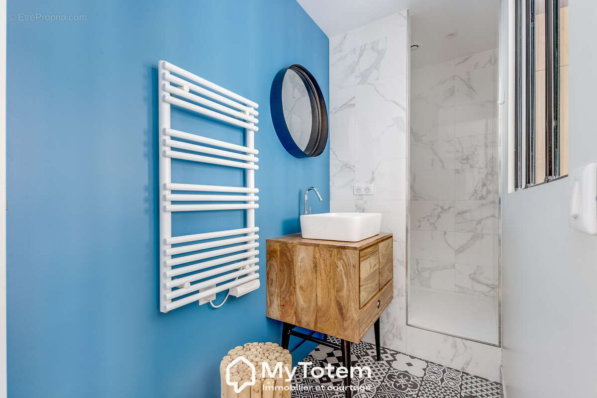 Appartement à PARIS-11E