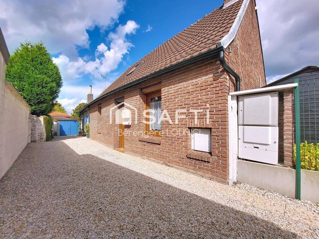 Photo 1 - Maison à CHERENG