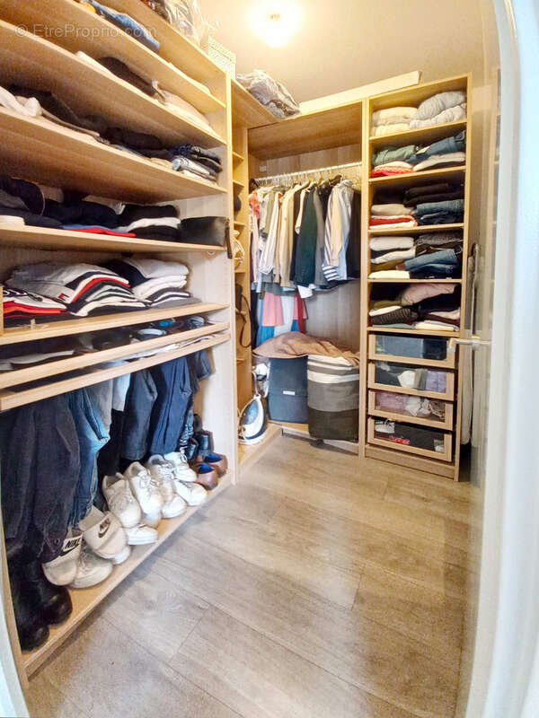 Appartement à BONNEUIL-SUR-MARNE