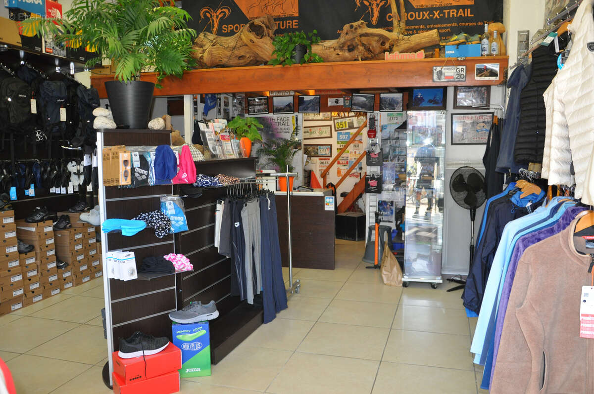 Commerce à LAMALOU-LES-BAINS