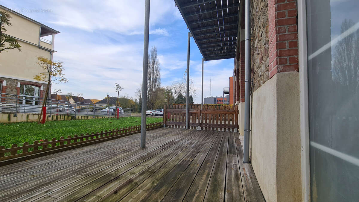 2 pièces entièrement rénové avec terrasses   Résidence standing - photo 5